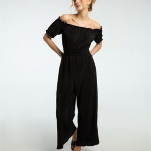 ROLLA COASTER BLACK JUMPSUIT SIZE X SMALL